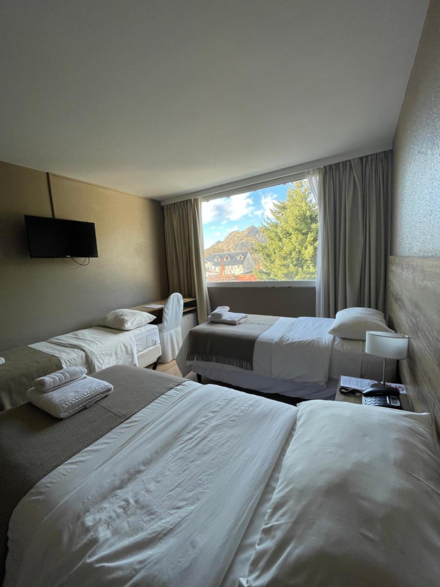 Hotel Tehuelche Esquel Exterior photo