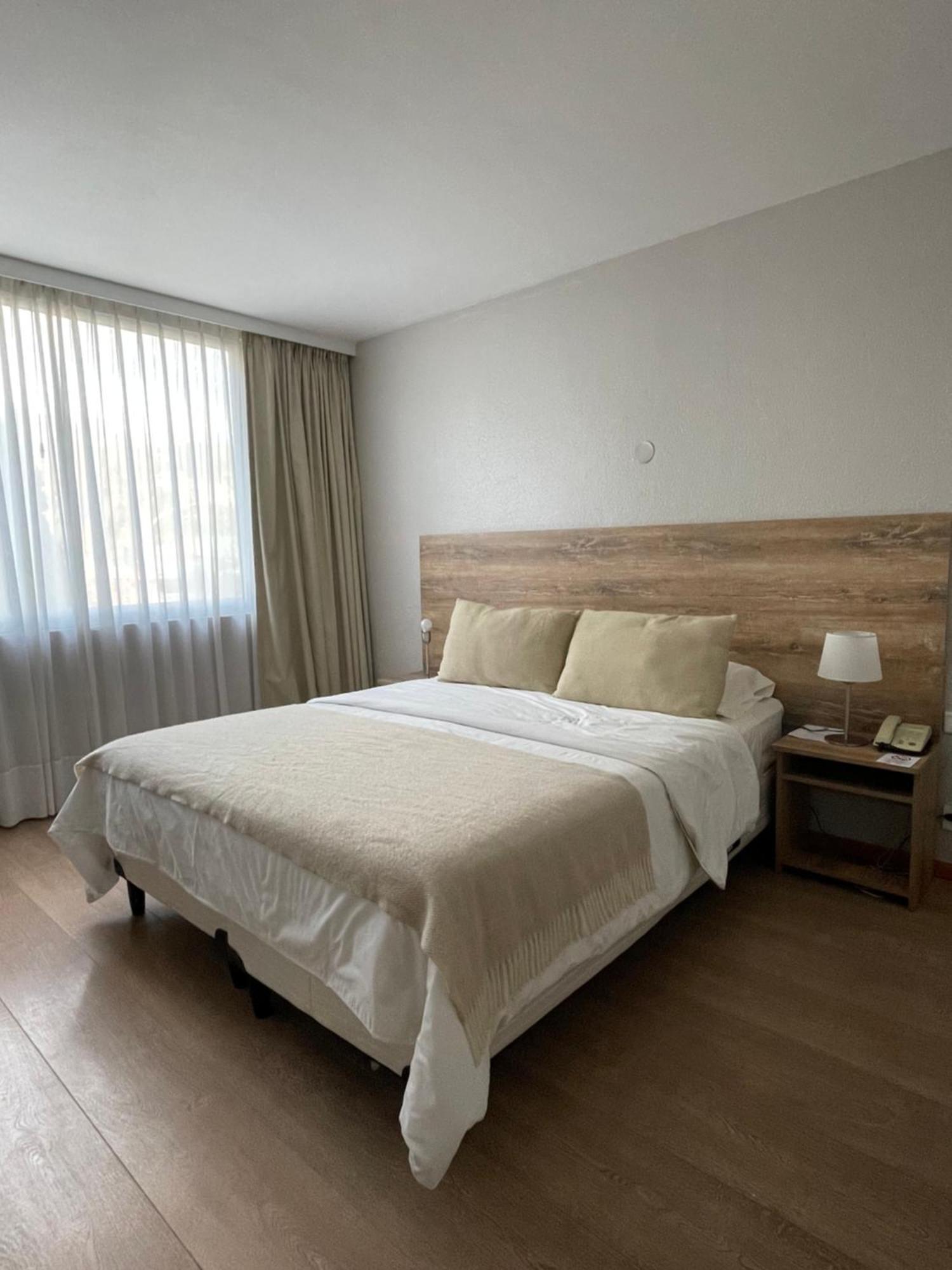 Hotel Tehuelche Esquel Exterior photo